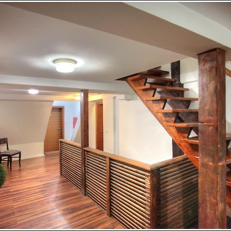 Bokun Apartments I 시사크 외부 사진