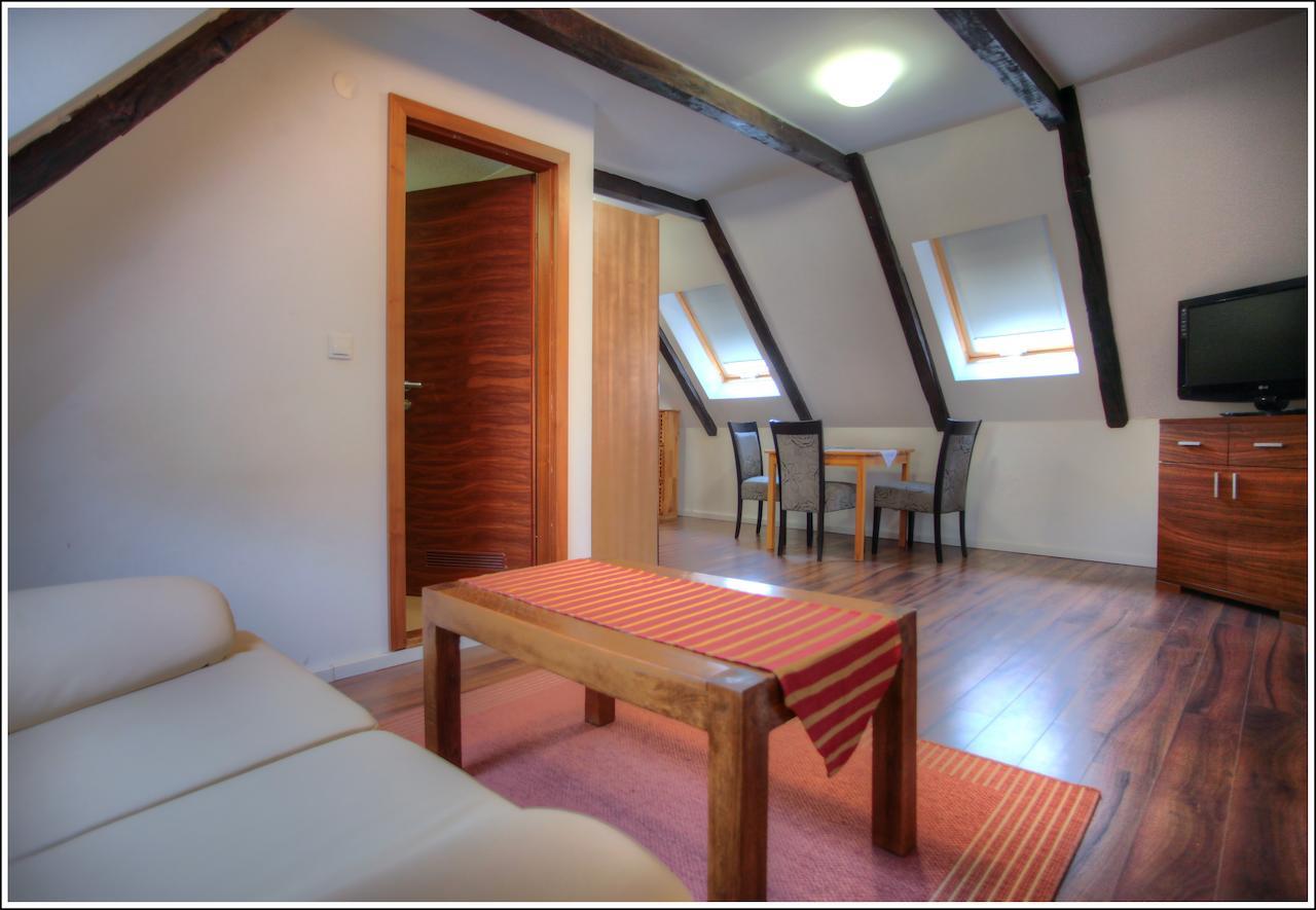Bokun Apartments I 시사크 외부 사진